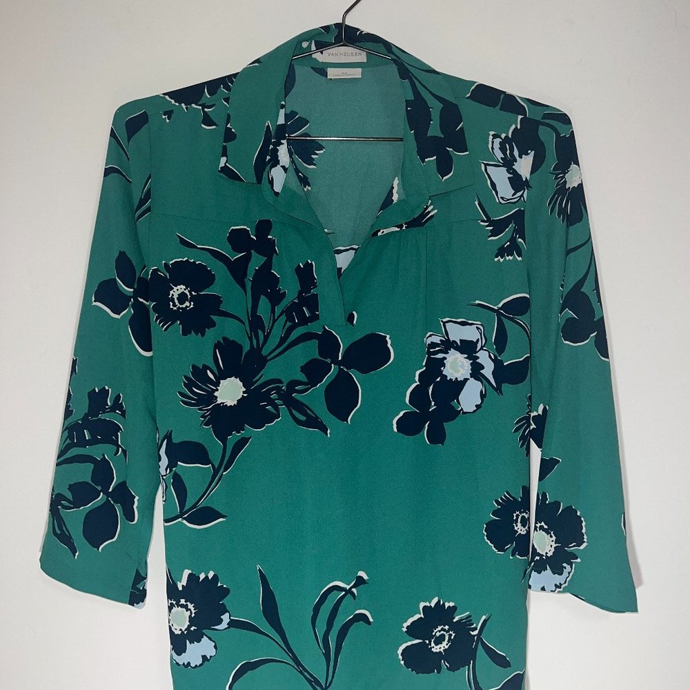 VAN HEUSEN Women's Blouse Size M